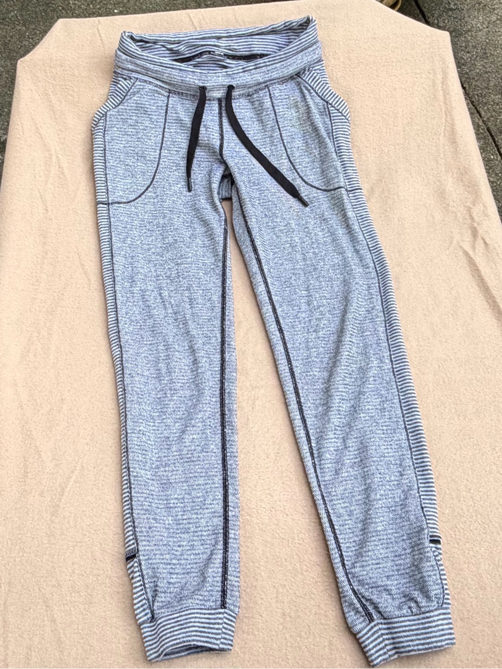 Lululemon Base Runner Pant Mini Check Pique Heathered Black White Rulu 4